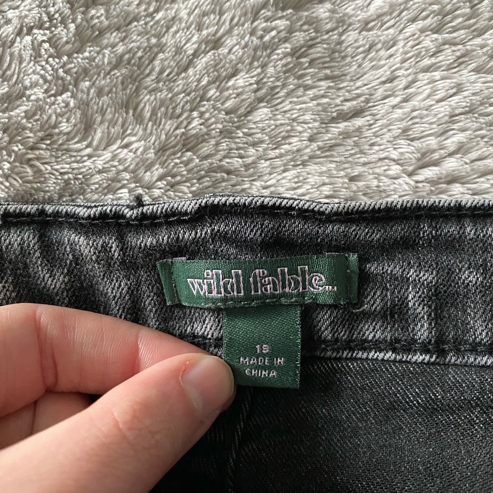 High waisted acid jeans